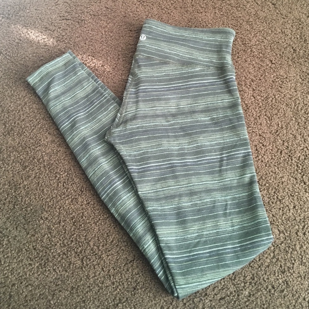 Lululemon gator green cyber stripe